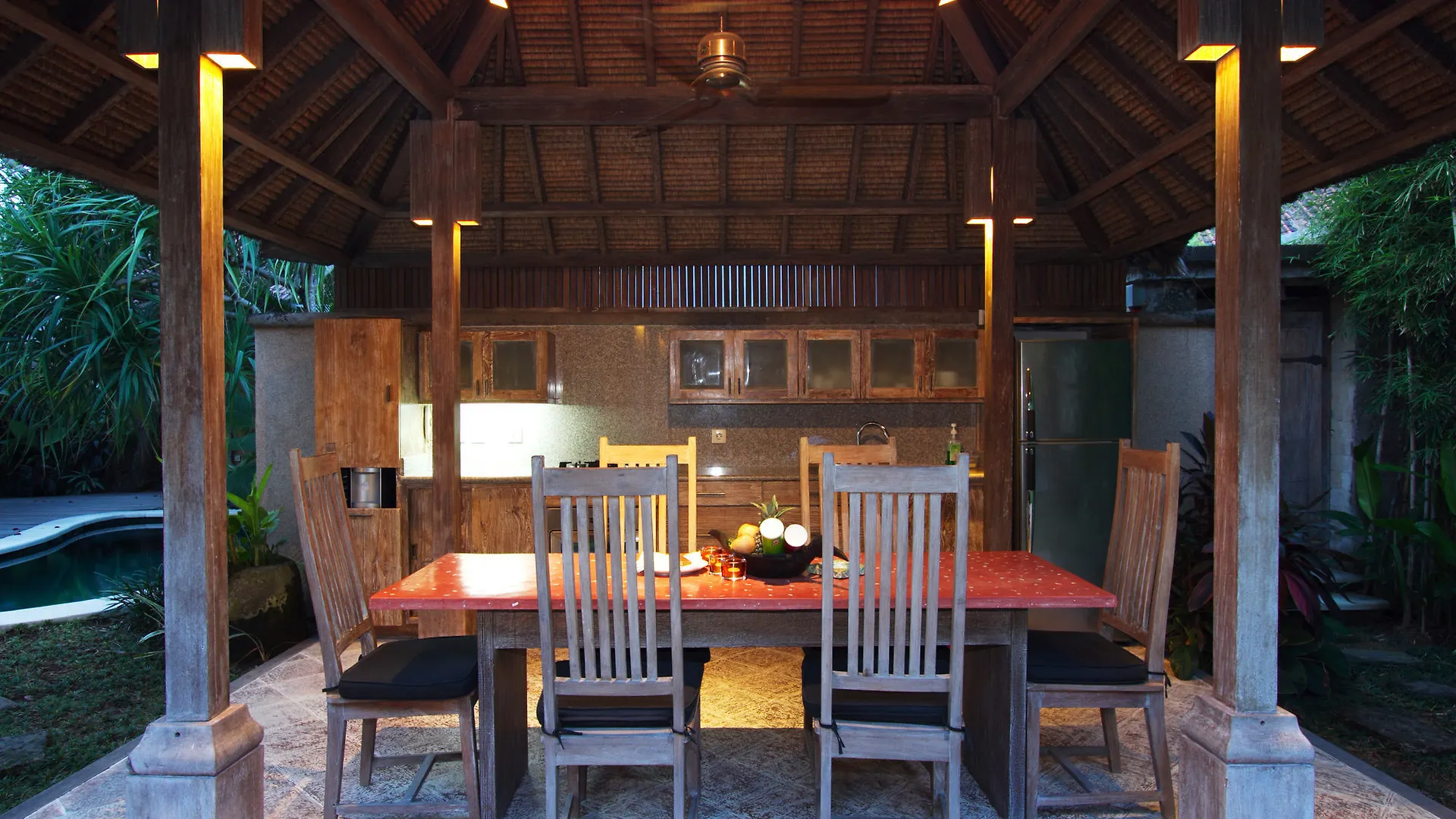 Villa Tirta Naga Bali Seminyak