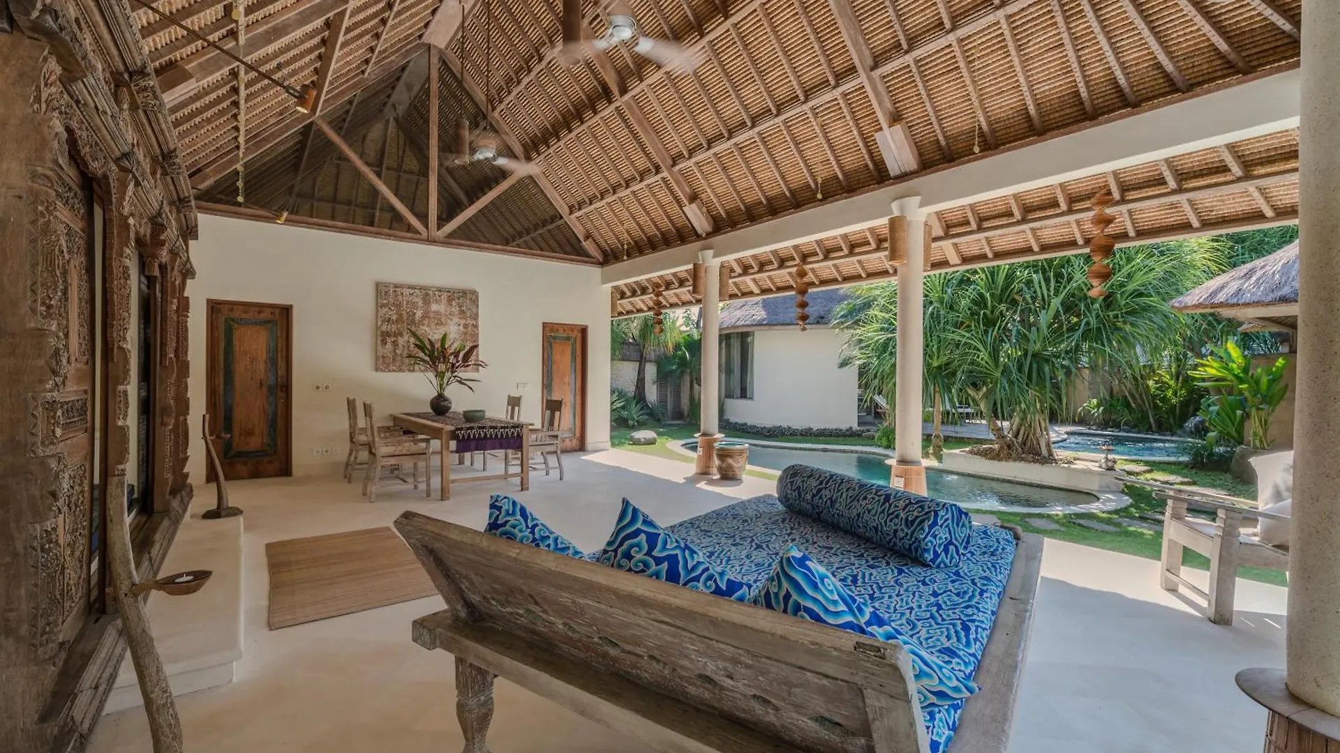 Villa Tirta Naga Bali Семиньяк