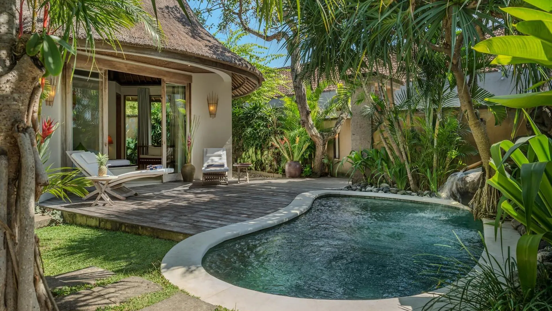 Villa Tirta Naga Bali Семиньяк Индонезия